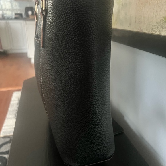 Dooney & Bourke Large Black Leather Tote Bag with Brown Straps - Picture 8 of 9